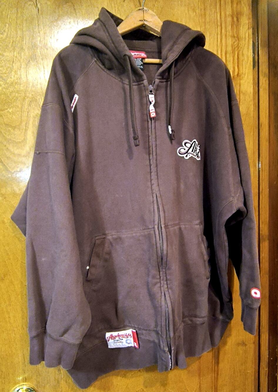 1890.  Mens 3XL Brown Akademiks Champs 09 zippered Sweatshirt Hoodie